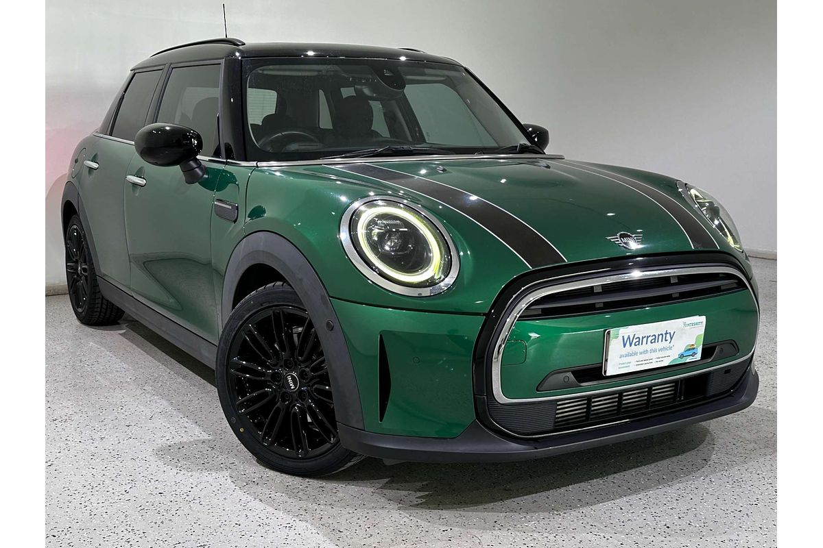 2022 MINI Hatch Cooper Classic F55 LCI-2