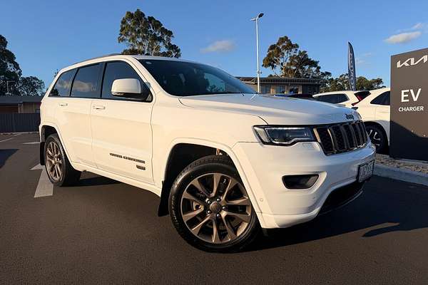 2016 Jeep Grand Cherokee 75th Anniversary WK