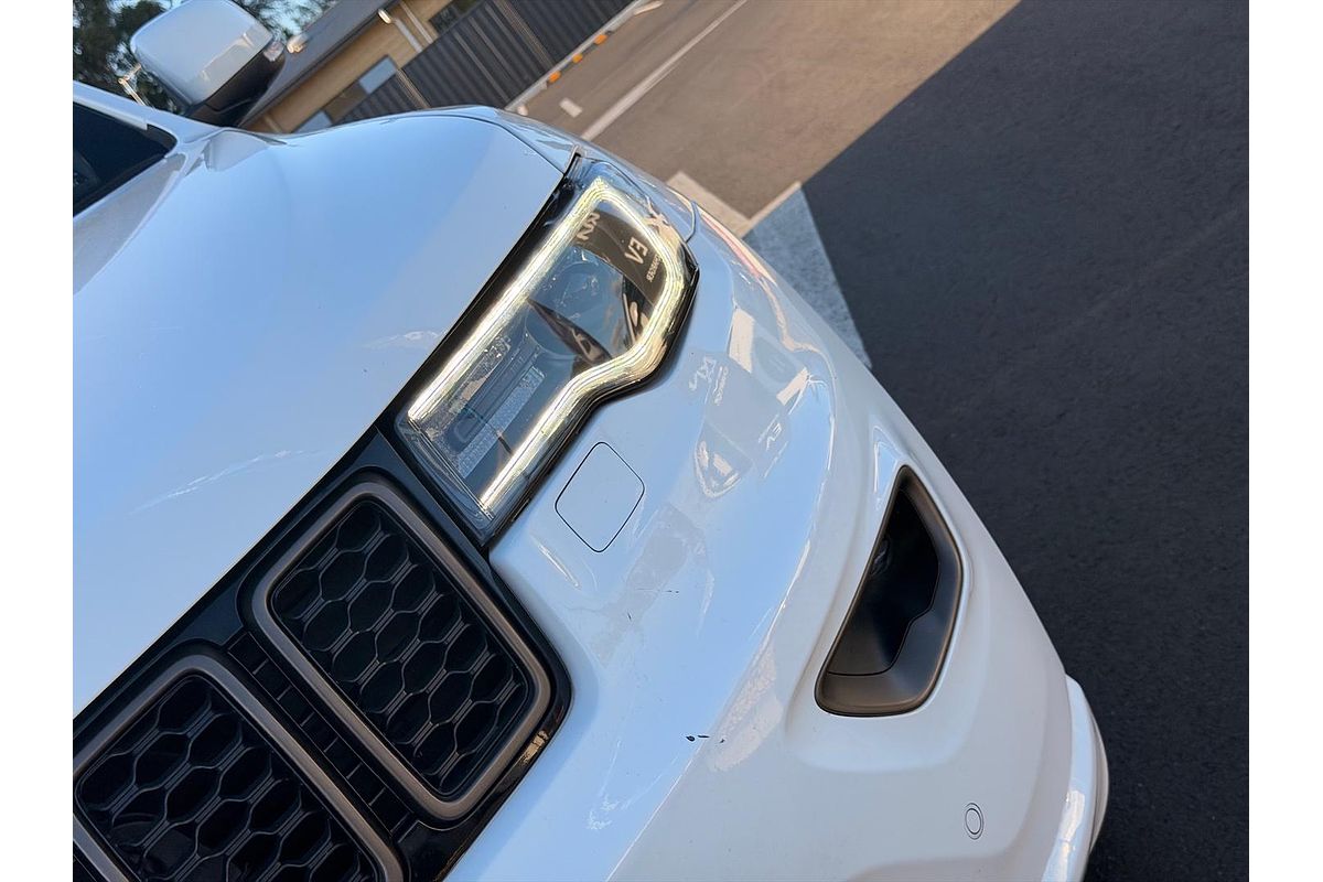 2016 Jeep Grand Cherokee 75th Anniversary WK