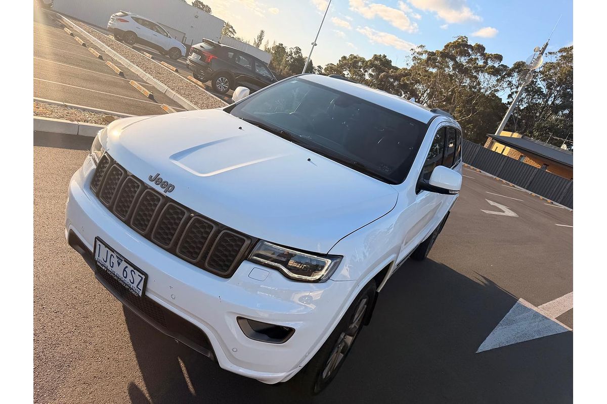 2016 Jeep Grand Cherokee 75th Anniversary WK