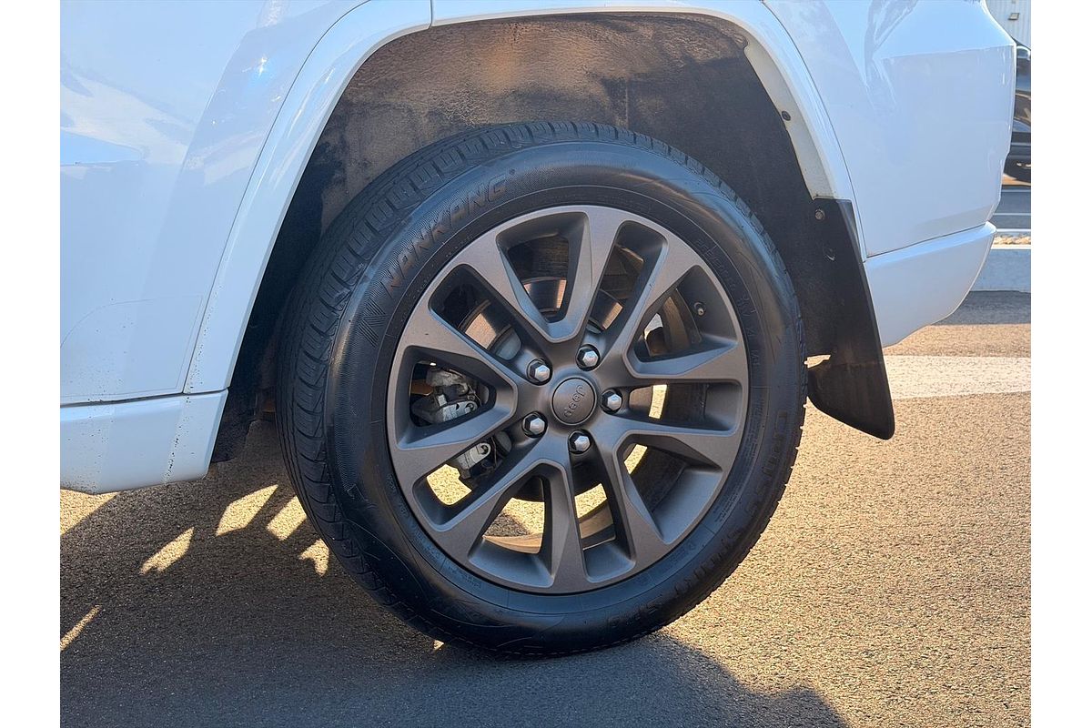 2016 Jeep Grand Cherokee 75th Anniversary WK