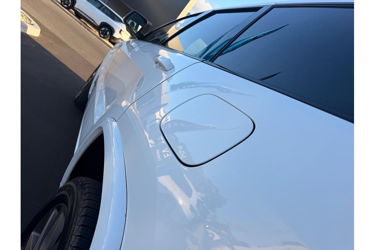 2016 Jeep Grand Cherokee 75th Anniversary WK