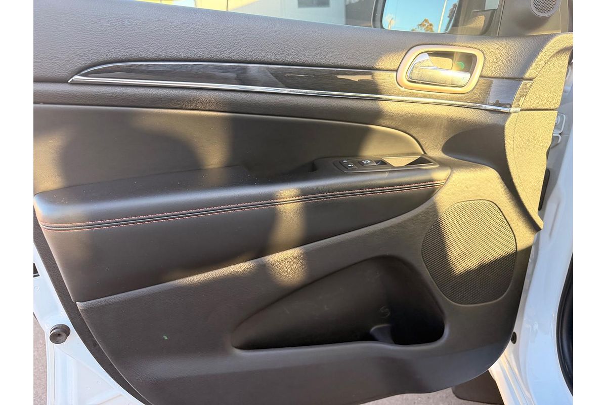 2016 Jeep Grand Cherokee 75th Anniversary WK