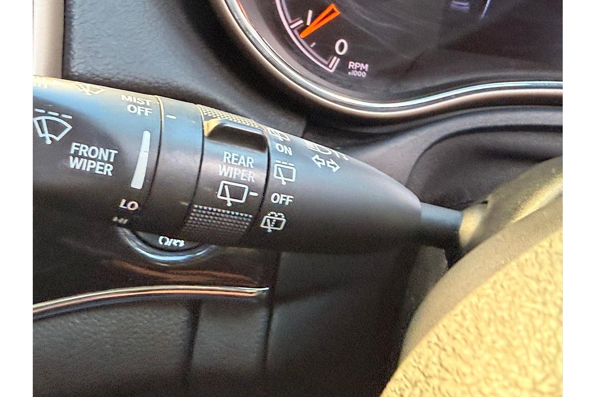 2016 Jeep Grand Cherokee 75th Anniversary WK