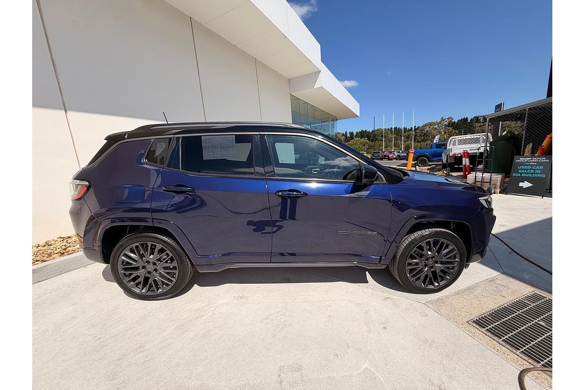 2022 Jeep Compass S-Limited M6