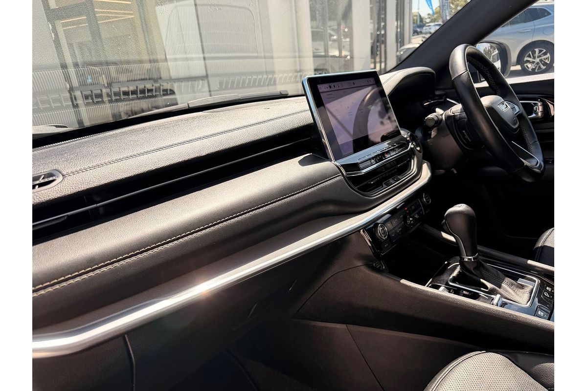 2022 Jeep Compass S-Limited M6