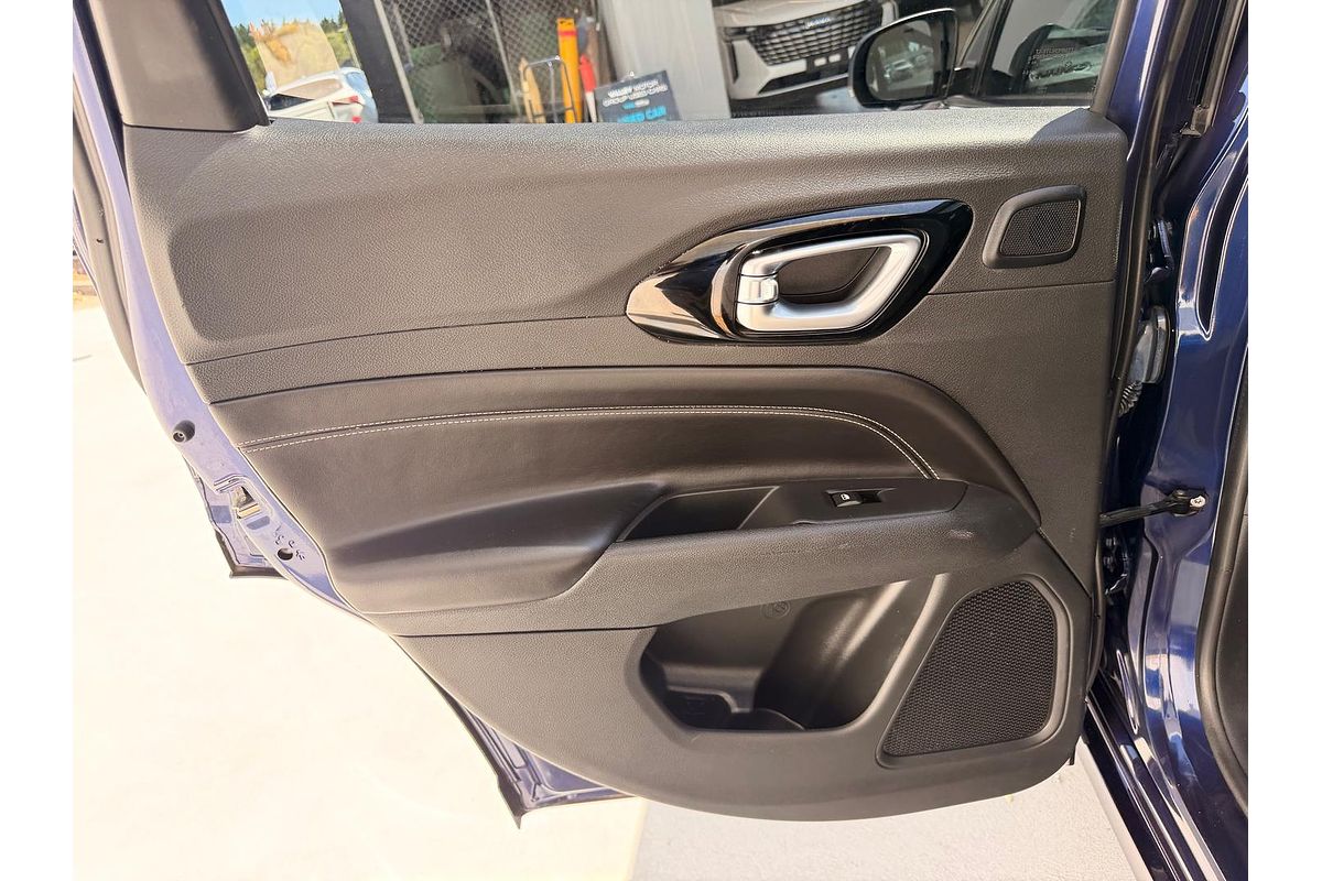 2022 Jeep Compass S-Limited M6