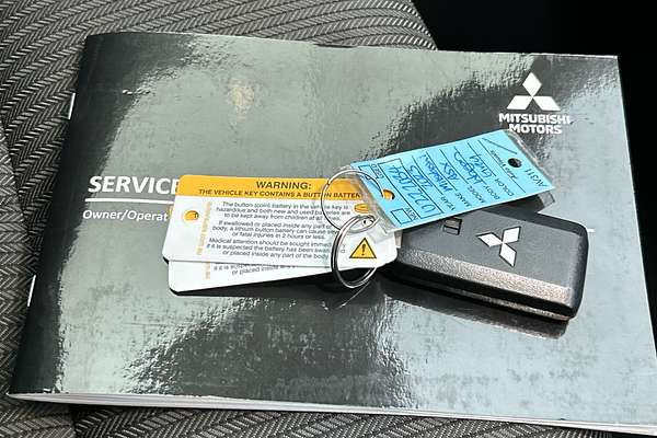 2023 Mitsubishi Eclipse Cross LS YB thumb-22