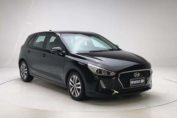 2017 Hyundai i30 Active PD thumb-1
