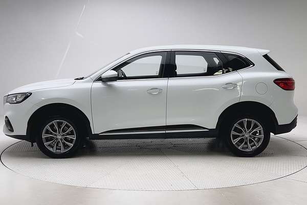 2021 MG HS Core SAS23 thumb-4