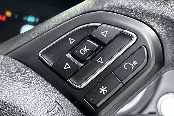 2021 MG HS Core SAS23 thumb-17