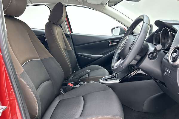 2020 Mazda 2 G15 Pure DJ Series thumb-12