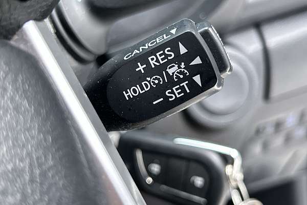 2021 Toyota Hilux SR GUN126R 4X4 thumb-15