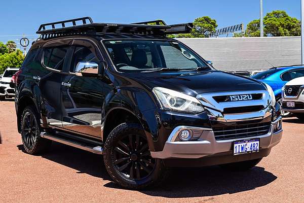 2017 Isuzu MU-X LS-T