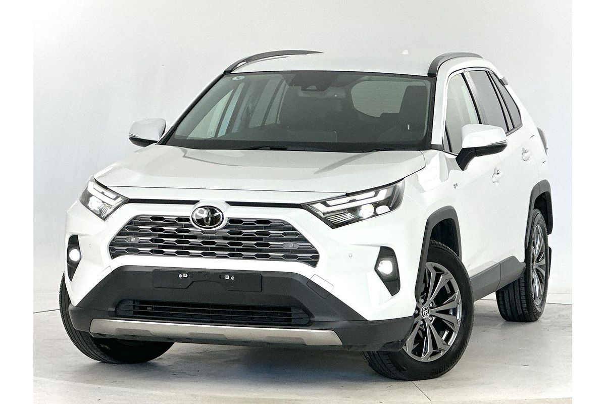2024 Toyota RAV4 GXL AXAH52R