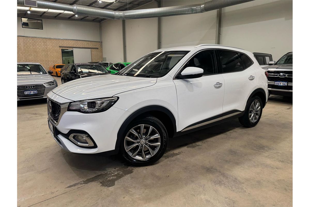 2024 MG HS Vibe SAS23