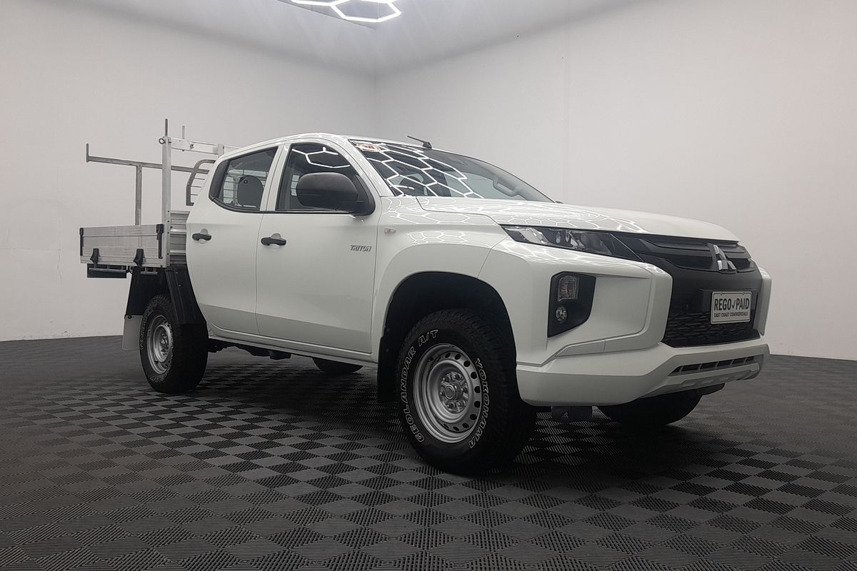 2022 Mitsubishi Triton GLX MR 4X4