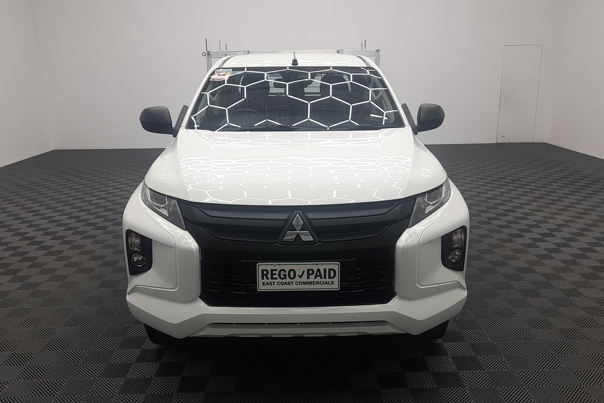2022 Mitsubishi Triton GLX MR 4X4