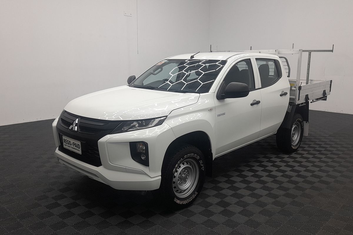2022 Mitsubishi Triton GLX MR 4X4