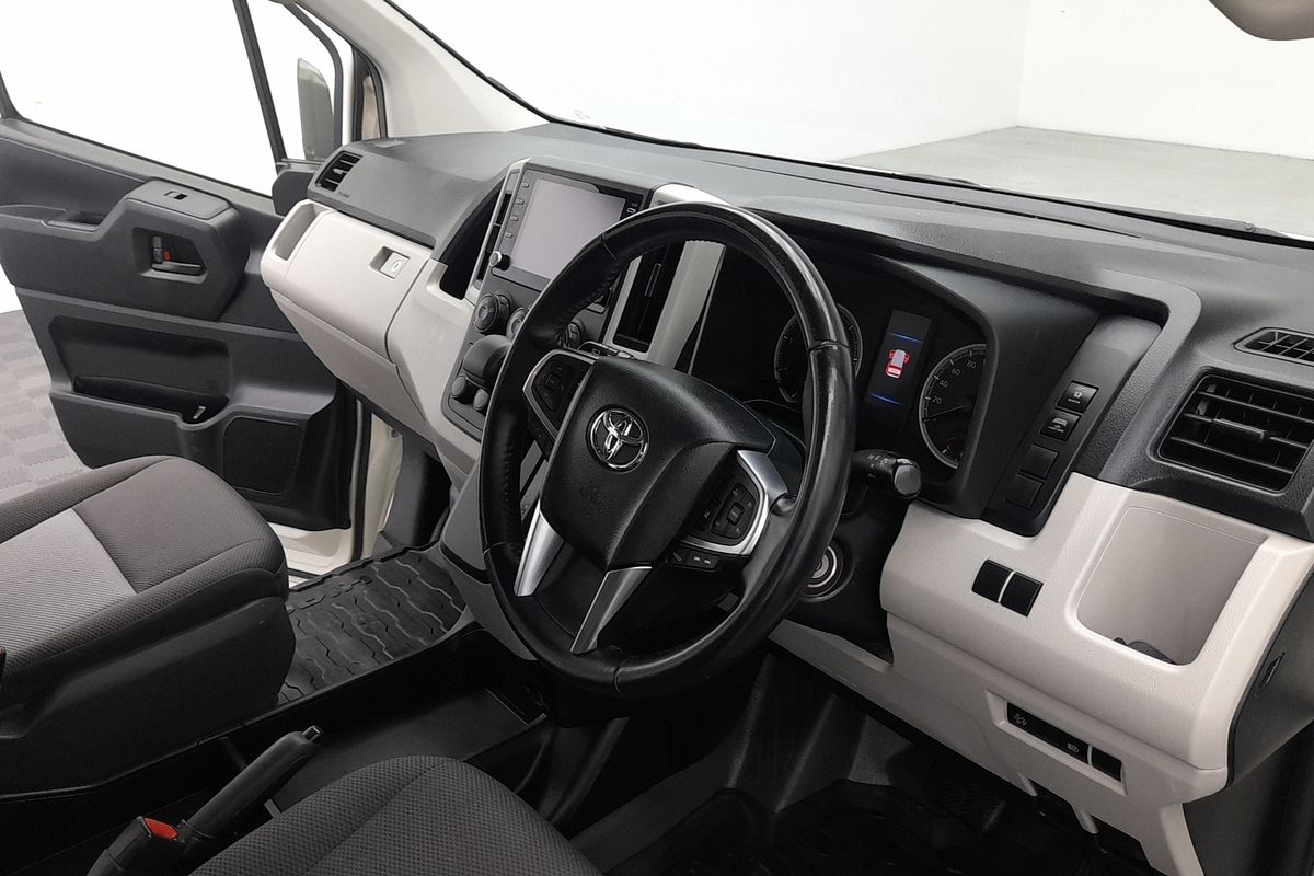 2021 Toyota Hiace Commuter GDH322R ELWB High Roof