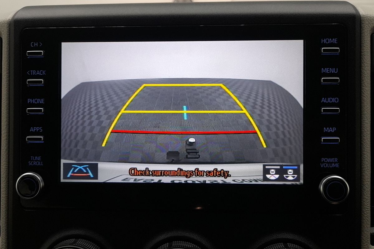 2021 Toyota Hiace Commuter GDH322R ELWB High Roof