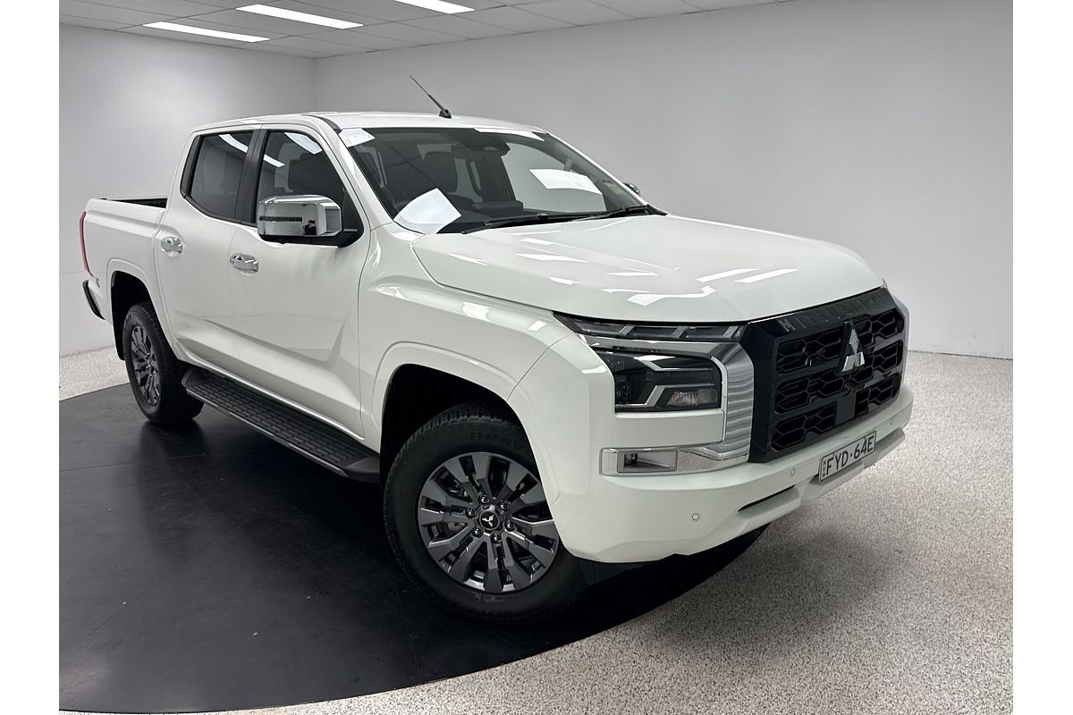 2025 Mitsubishi Triton GLS MV 4X4