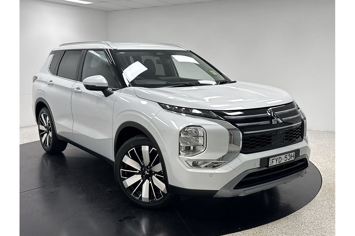 2025 Mitsubishi Outlander Aspire ZM