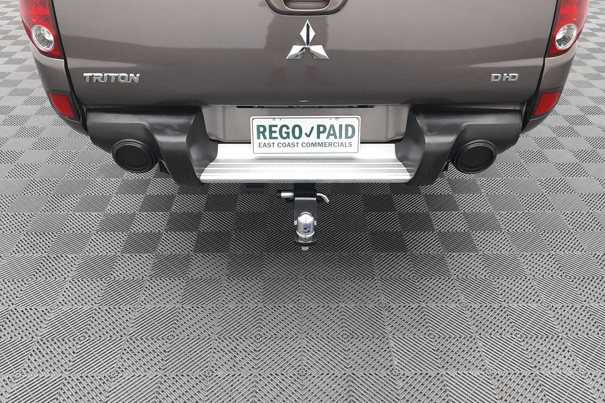 2015 Mitsubishi Triton GLX-R MN 4X4