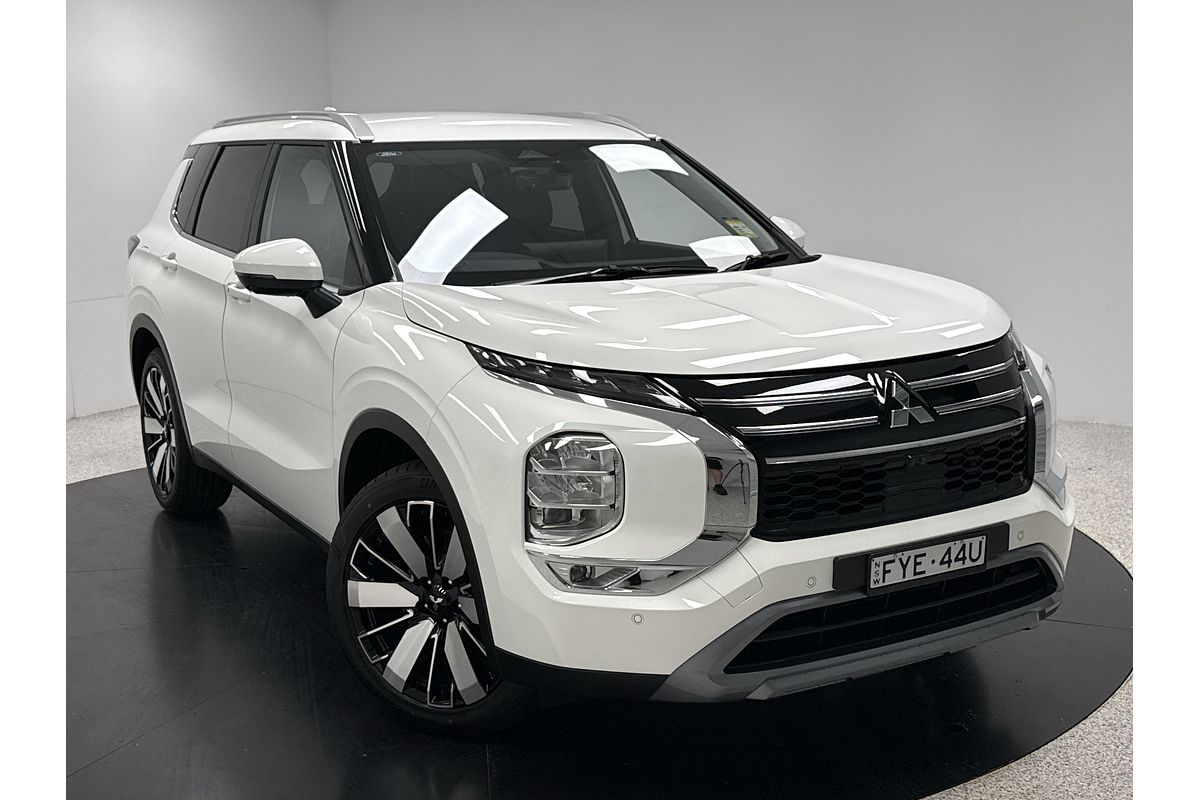 2025 Mitsubishi Outlander Aspire ZM