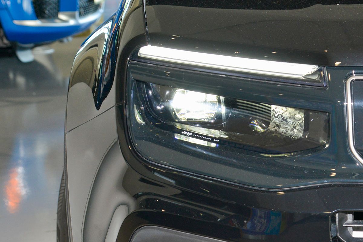 2024 Jeep Avenger Summit JJ