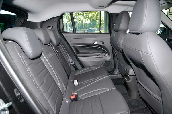 2024 Jeep Avenger Summit JJ thumb-8