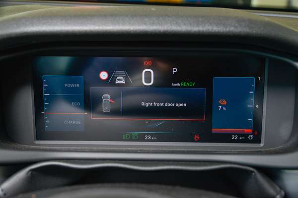 2024 Jeep Avenger Summit JJ thumb-11