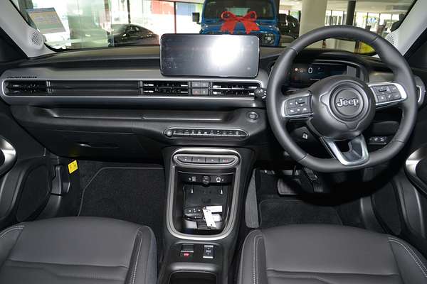 2024 Jeep Avenger Summit JJ thumb-16