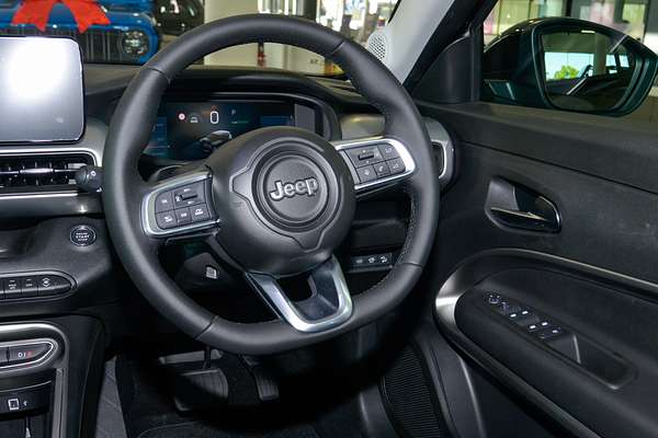 2024 Jeep Avenger Summit JJ thumb-17