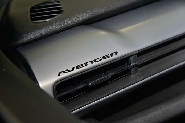 2024 Jeep Avenger Summit JJ thumb-23