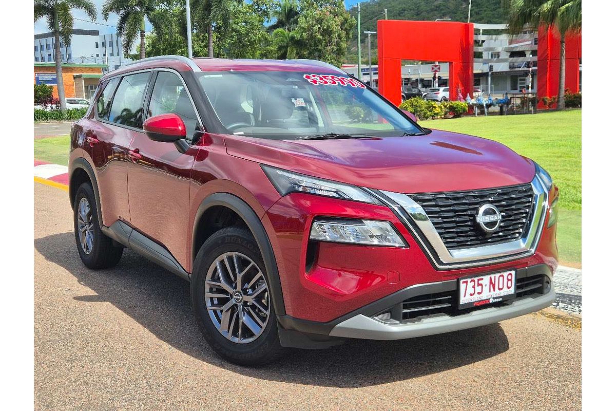 2025 Nissan X-TRAIL ST T33