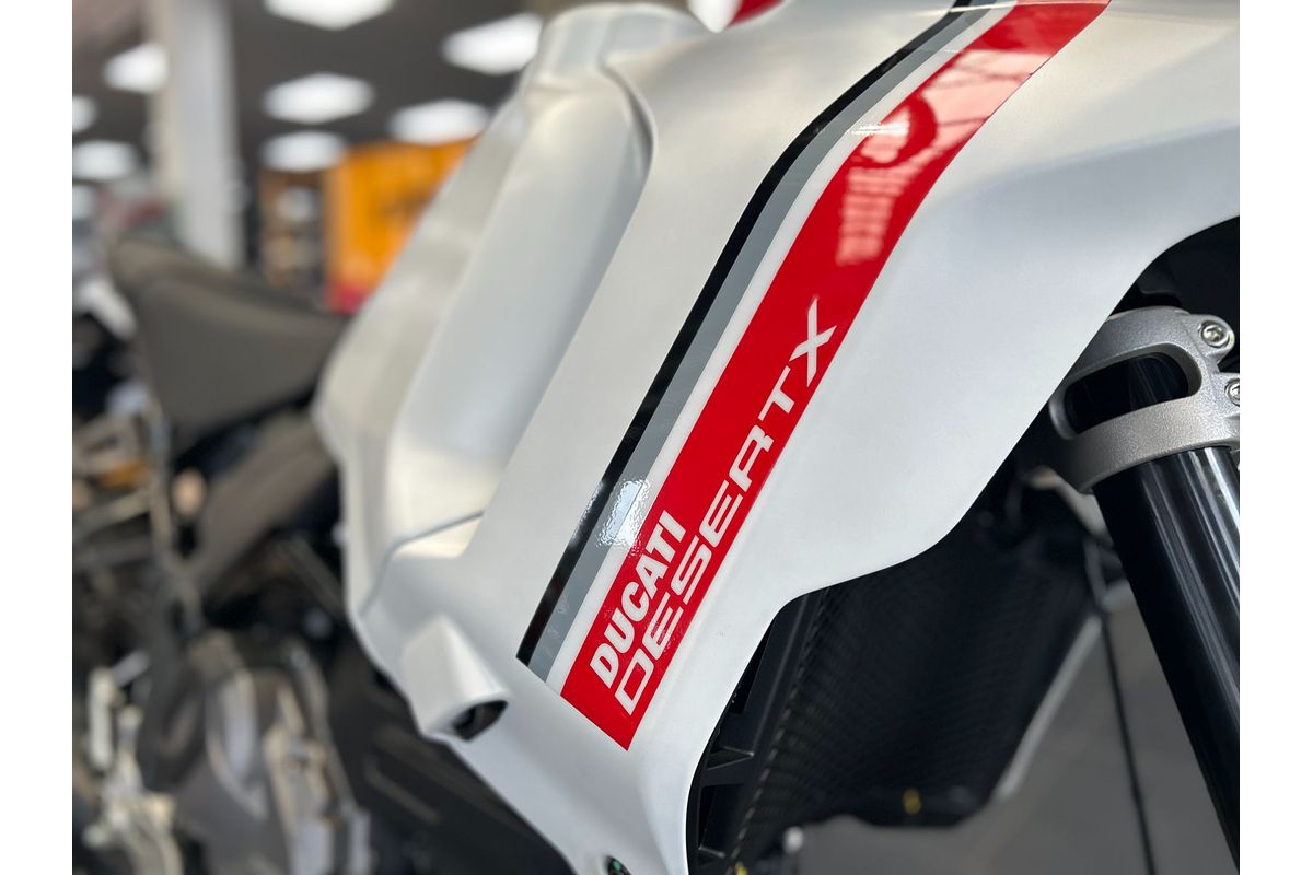 2025 Ducati DESERT X