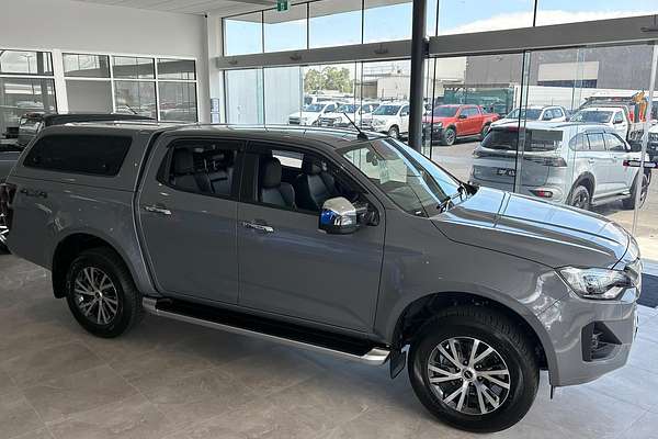 2025 Isuzu D-MAX LS-U+ 4X4