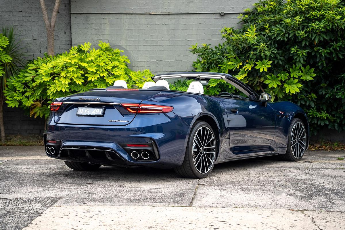 2024 Maserati GranCabrio Trofeo M189