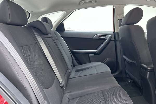 2013 Kia Cerato Si TD thumb-11