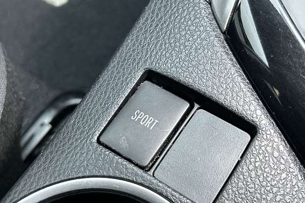 2018 Toyota Corolla Ascent ZRE172R thumb-15