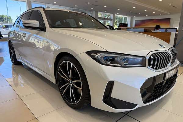2023 BMW 3 Series 330i Touring  G21 LCI