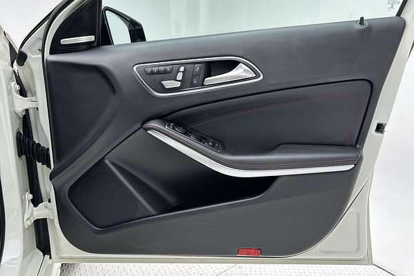 2015 Mercedes-Benz A-Class A250 Sport W176 thumb-18