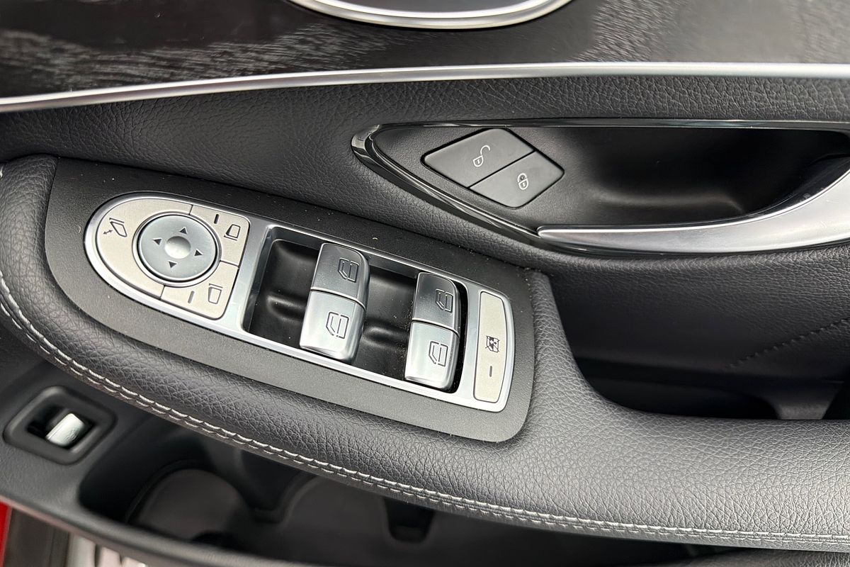 2019 Mercedes-Benz GLC-Class GLC300 C253