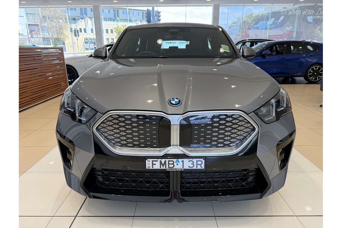 iX2 U10 eDrive20 M Sport Coupe 5dr Auto 1sp 150kW