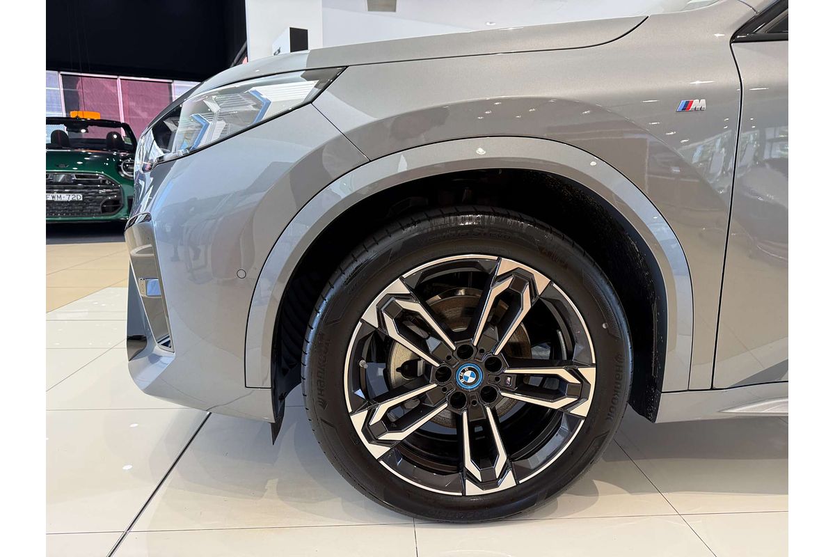 iX2 U10 eDrive20 M Sport Coupe 5dr Auto 1sp 150kW