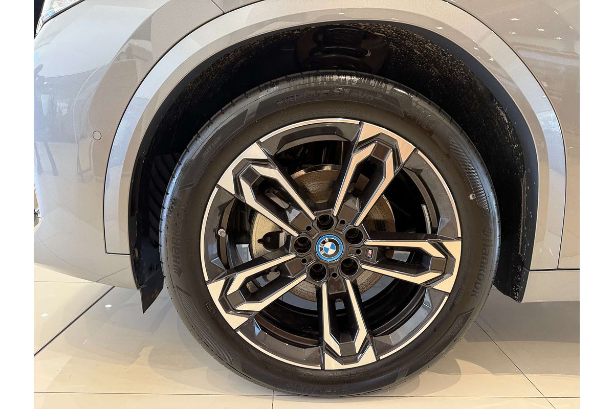 iX2 U10 eDrive20 M Sport Coupe 5dr Auto 1sp 150kW