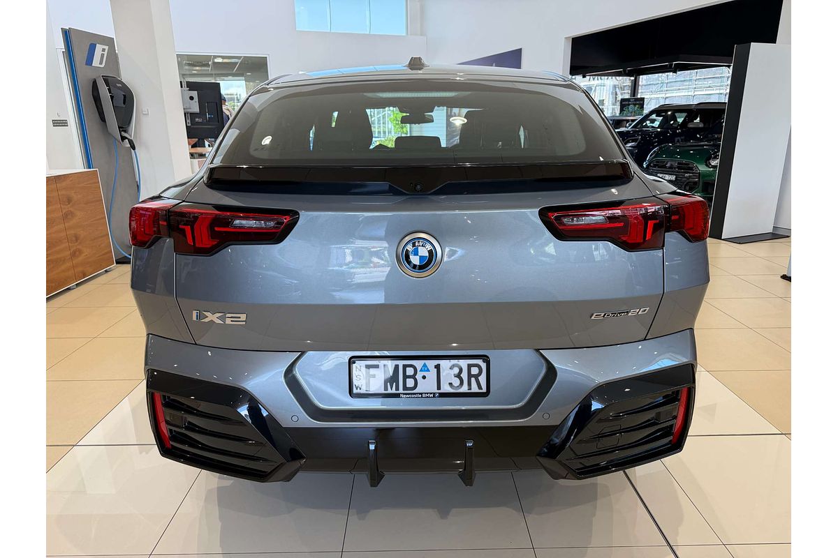 iX2 U10 eDrive20 M Sport Coupe 5dr Auto 1sp 150kW