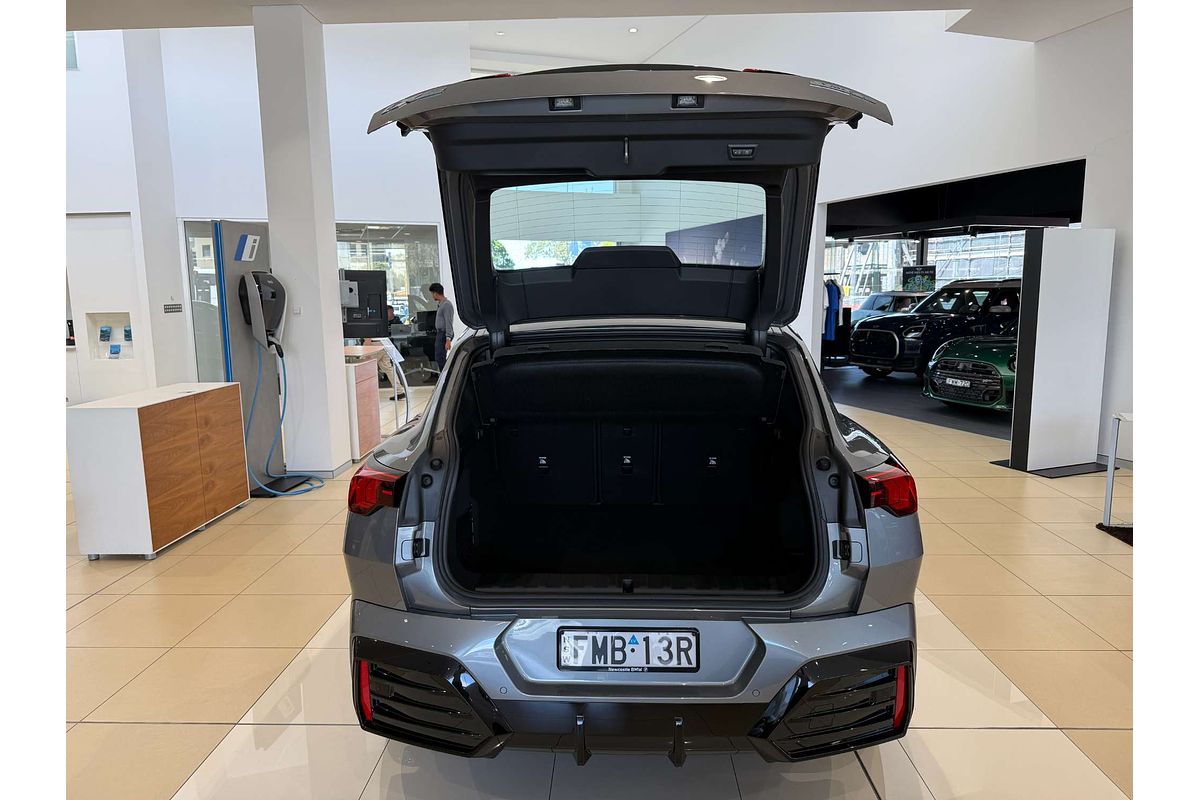 iX2 U10 eDrive20 M Sport Coupe 5dr Auto 1sp 150kW