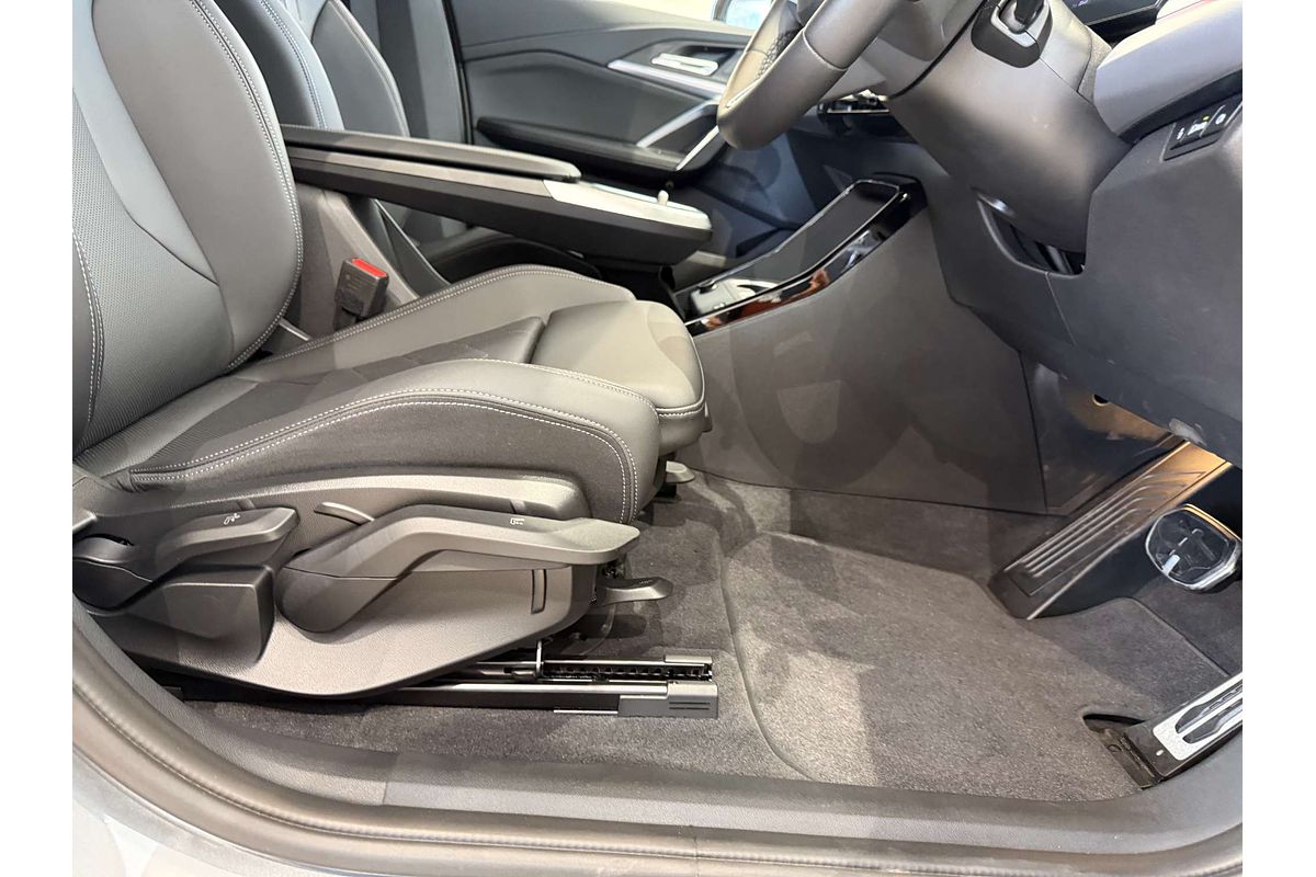 iX2 U10 eDrive20 M Sport Coupe 5dr Auto 1sp 150kW